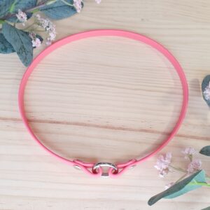 Collar identificativo de biothane Coral MásQcan tienda MQC Pet Atelier